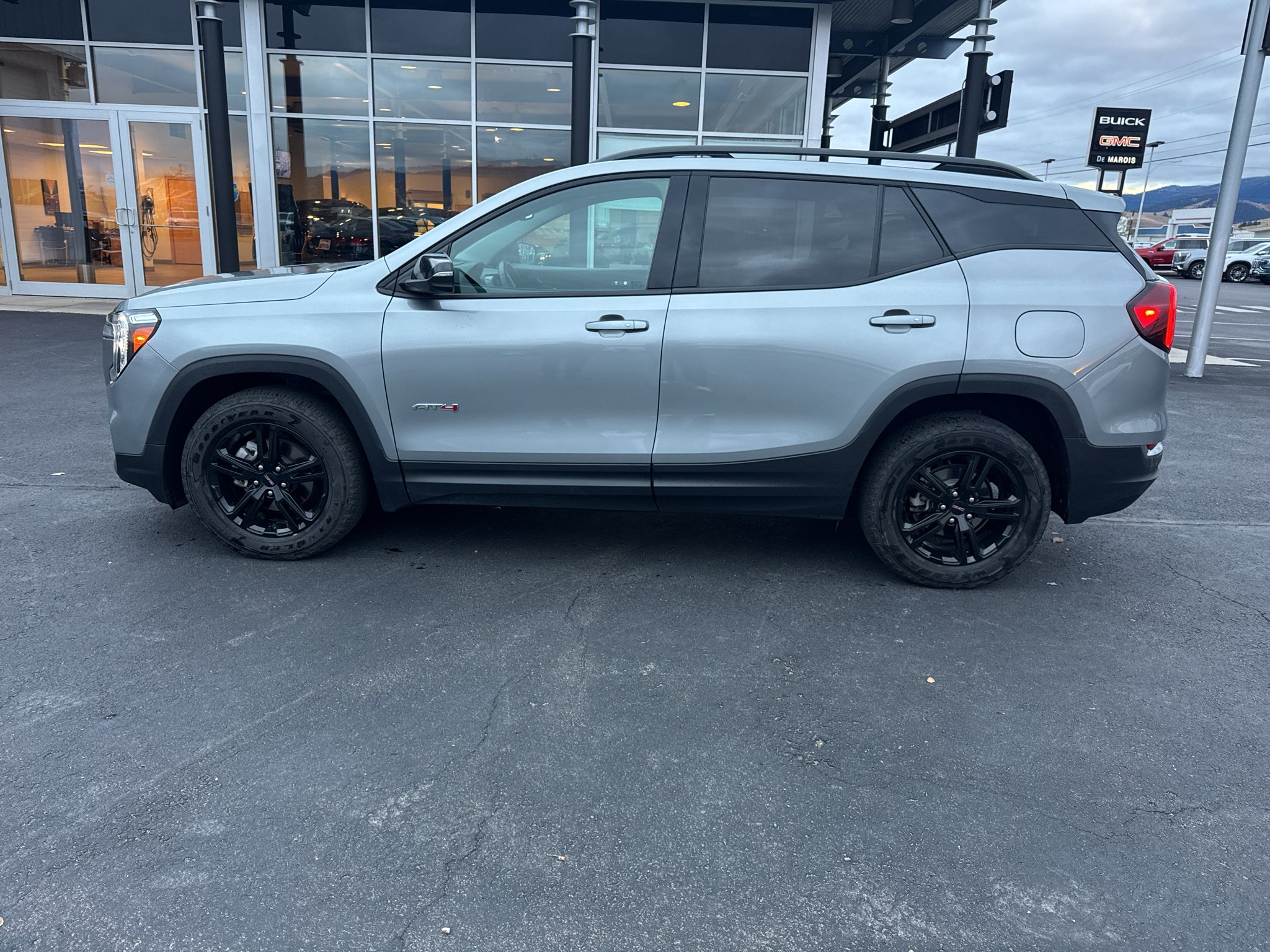 2024 GMC Terrain