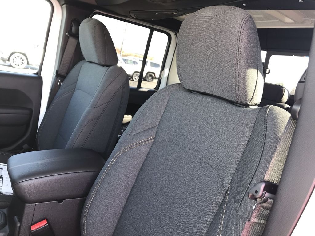 New 2026 Bright White Clearcoat Jeep Sport S image 11