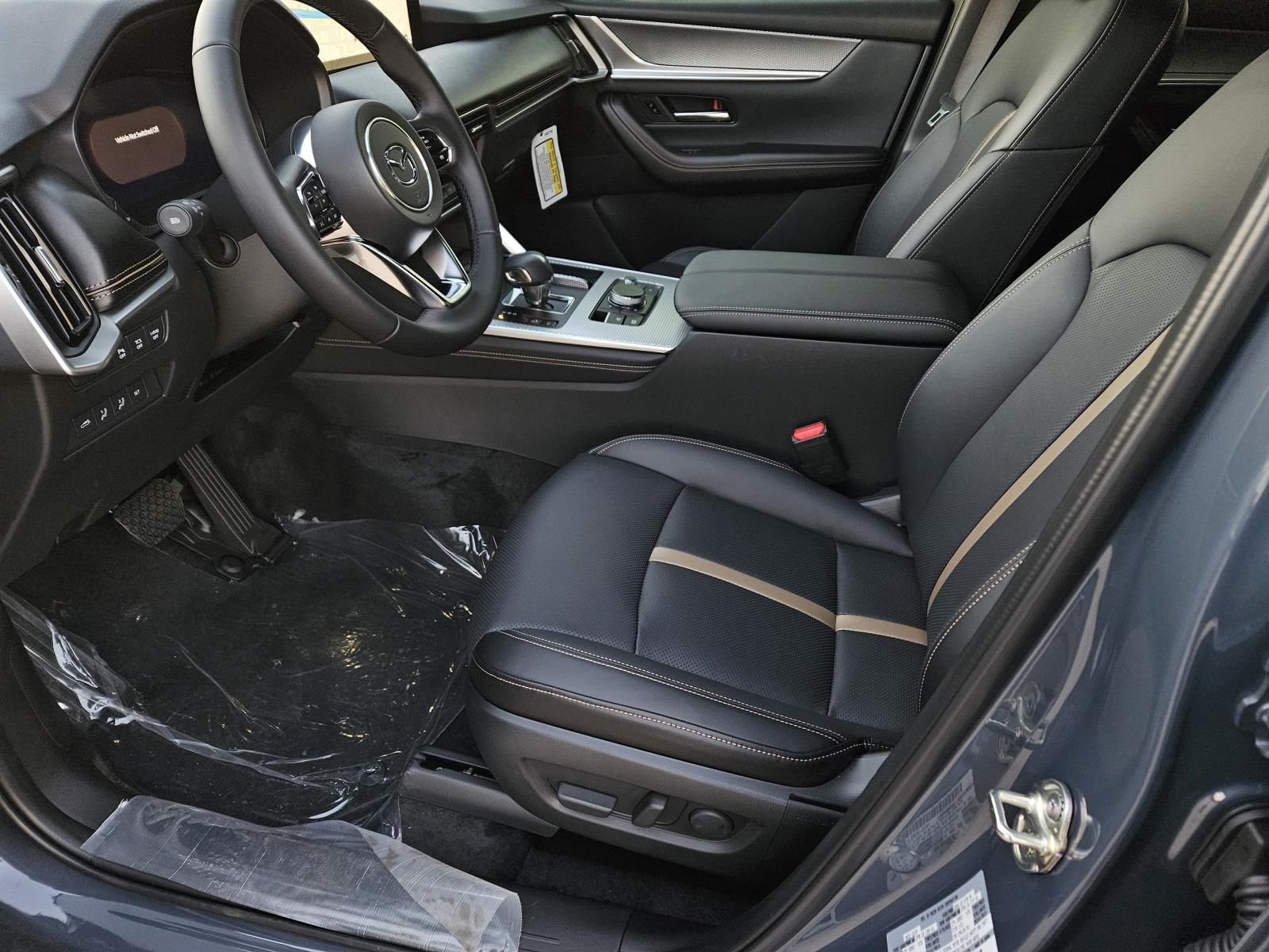 2026 Mazda CX-90 Premium Plus Package - Photo 16