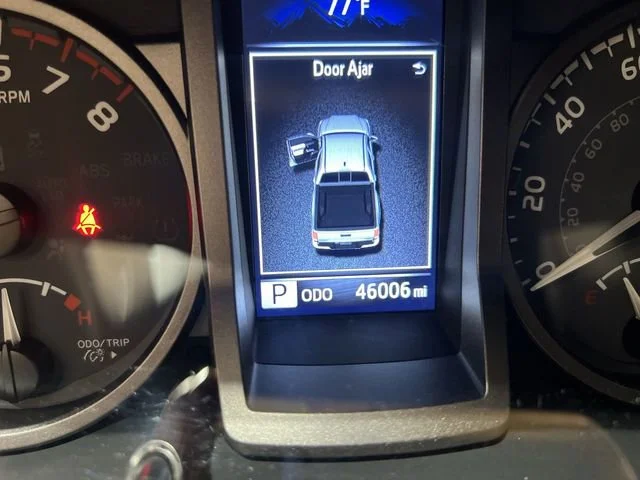 2022 Toyota Tacoma TRD Sport - Photo 11