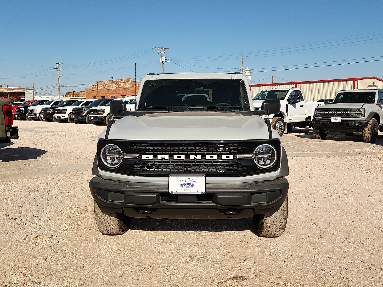 New 2026 Avalanche Gray Ford Big Bend image 2