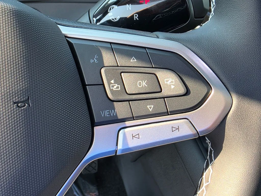 2026 Volkswagen Tiguan SE - Photo 23