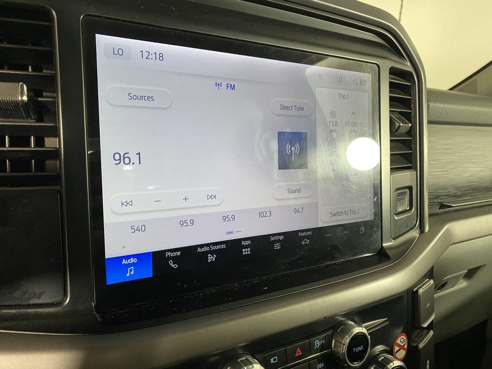 Used 2025 Iconic Silver Ford XLT image 20