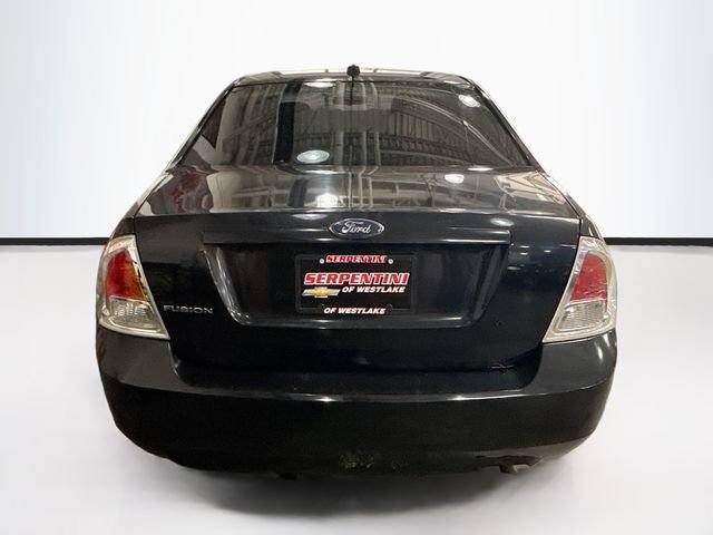 Used 2009  Ford S image 7