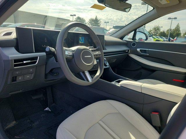 2025 Hyundai Sonata SEL - Photo 19