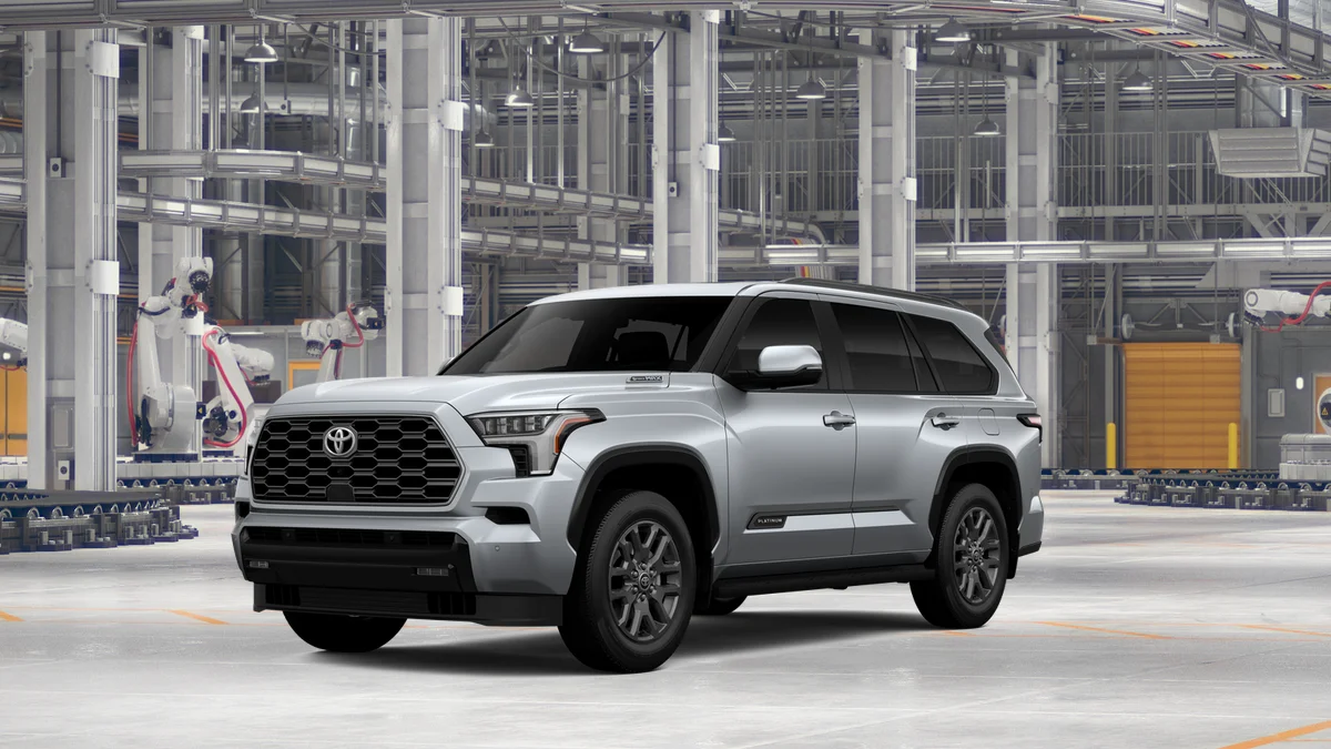 2026 Toyota Sequoia Platinum 4WD i-FORCE MAX Hybrid's photo