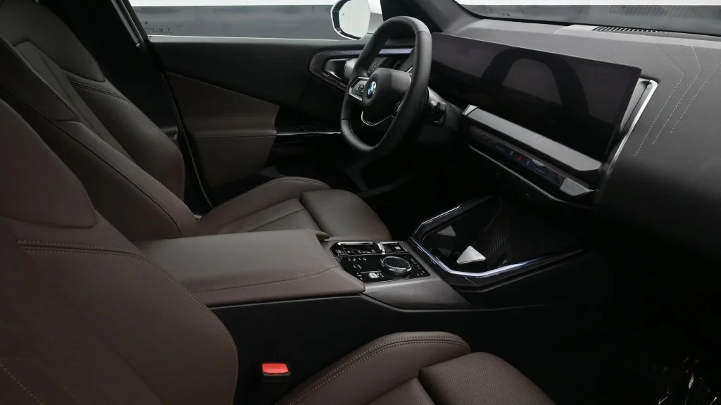Used 2026 White BMW 30 xDrive image 11