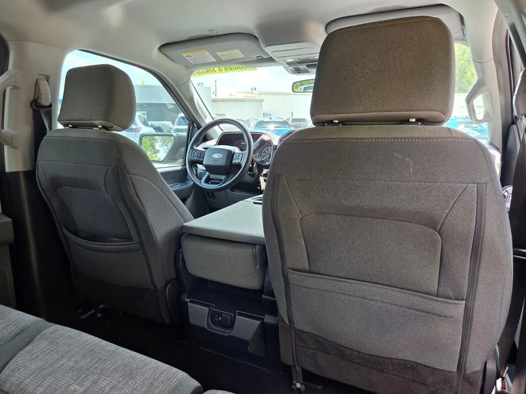 Used 2022 White Ford XLT image 19