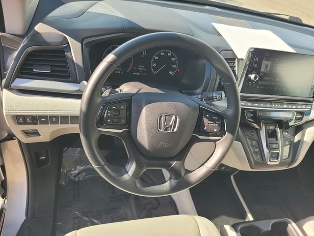 Used 2025  Honda EX-L image 30