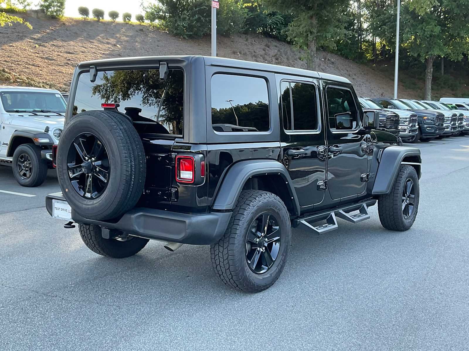 Used 2022 Black Clearcoat Jeep Unlimited Sport Altitude image 5