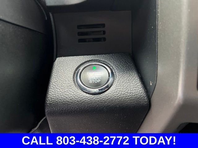 Used 2021 Black Ford XLT image 24