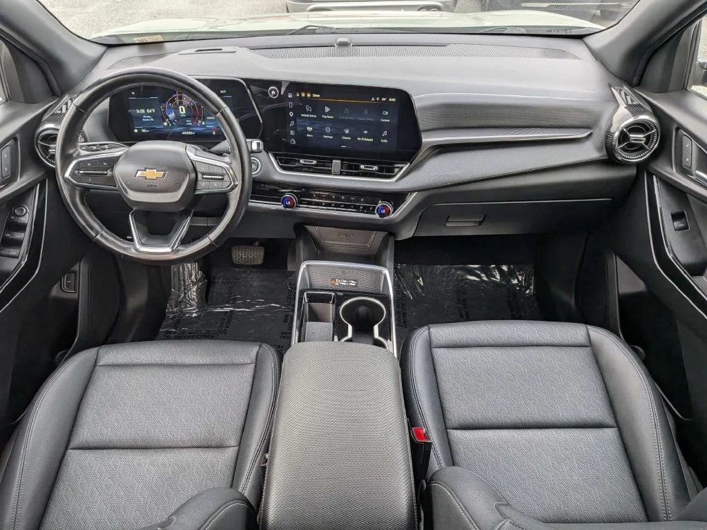 Certified Used 2025 Green Chevrolet LT image 15