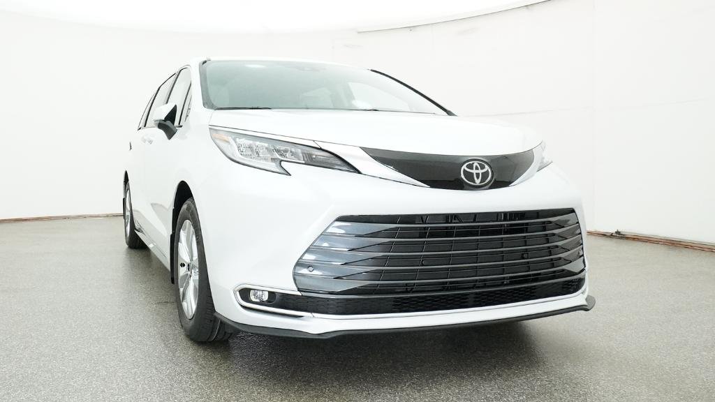 New 2026 Wind Chill Pearl Toyota Limited image 19