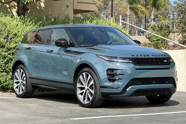 New 2026 Tribeca Blue Land Rover Hoxton Edition image 7