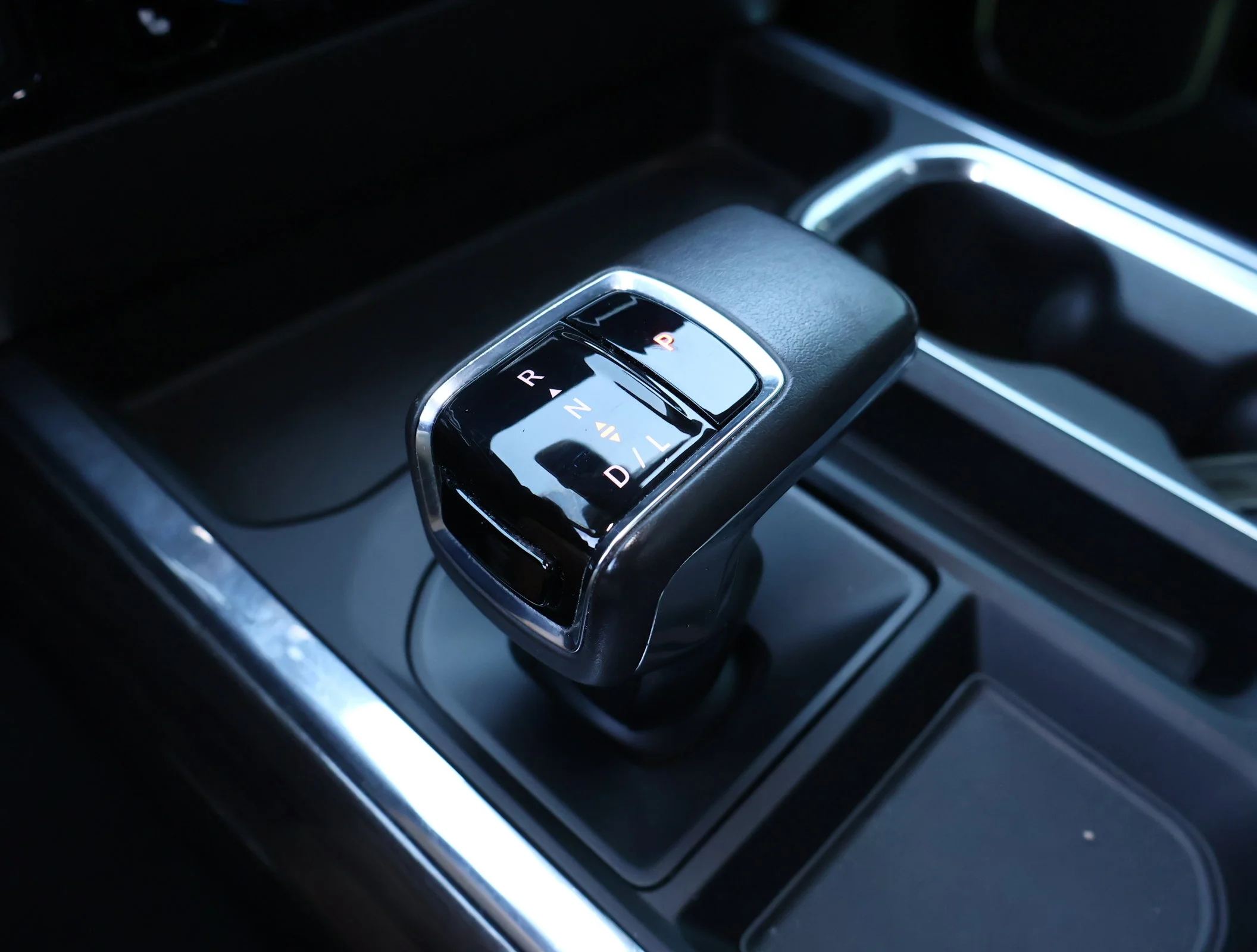 Used 2022 Black Chevrolet LTZ image 21