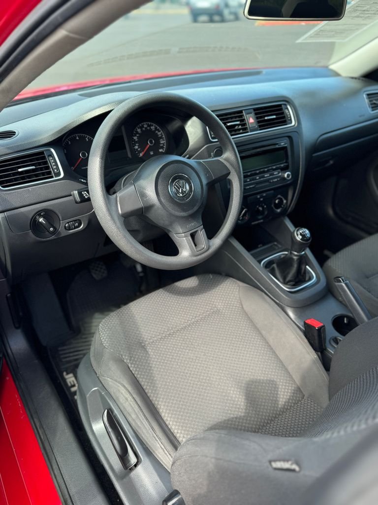 Used 2014 Tornado Red Volkswagen 2.0L S image 31