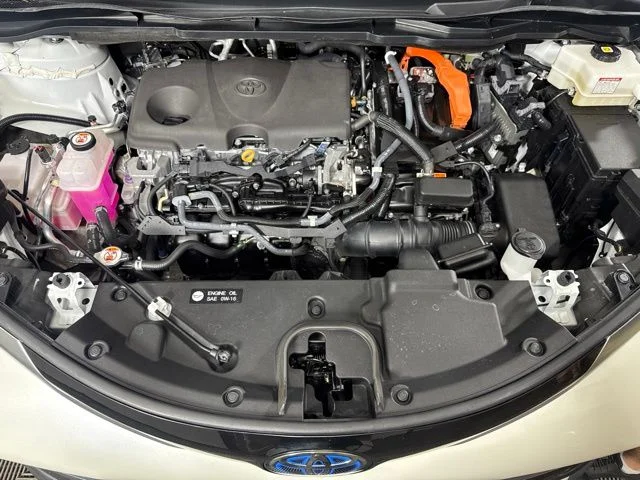 Certified Used 2021 Blizzard Pearl Toyota Limited image 9