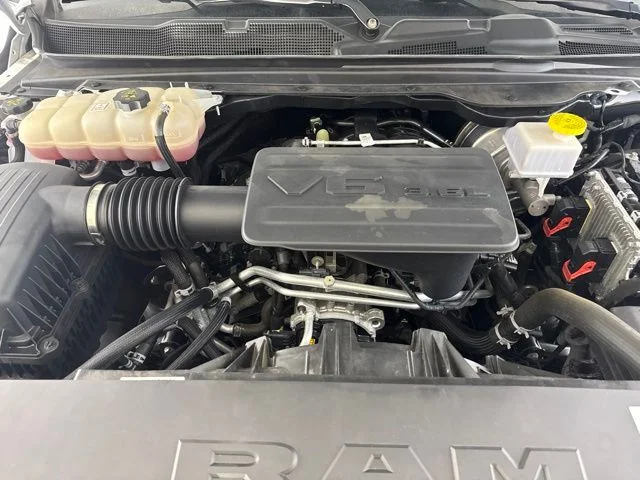 Used 2023 White Ram Big Horn/Lone Star image 17