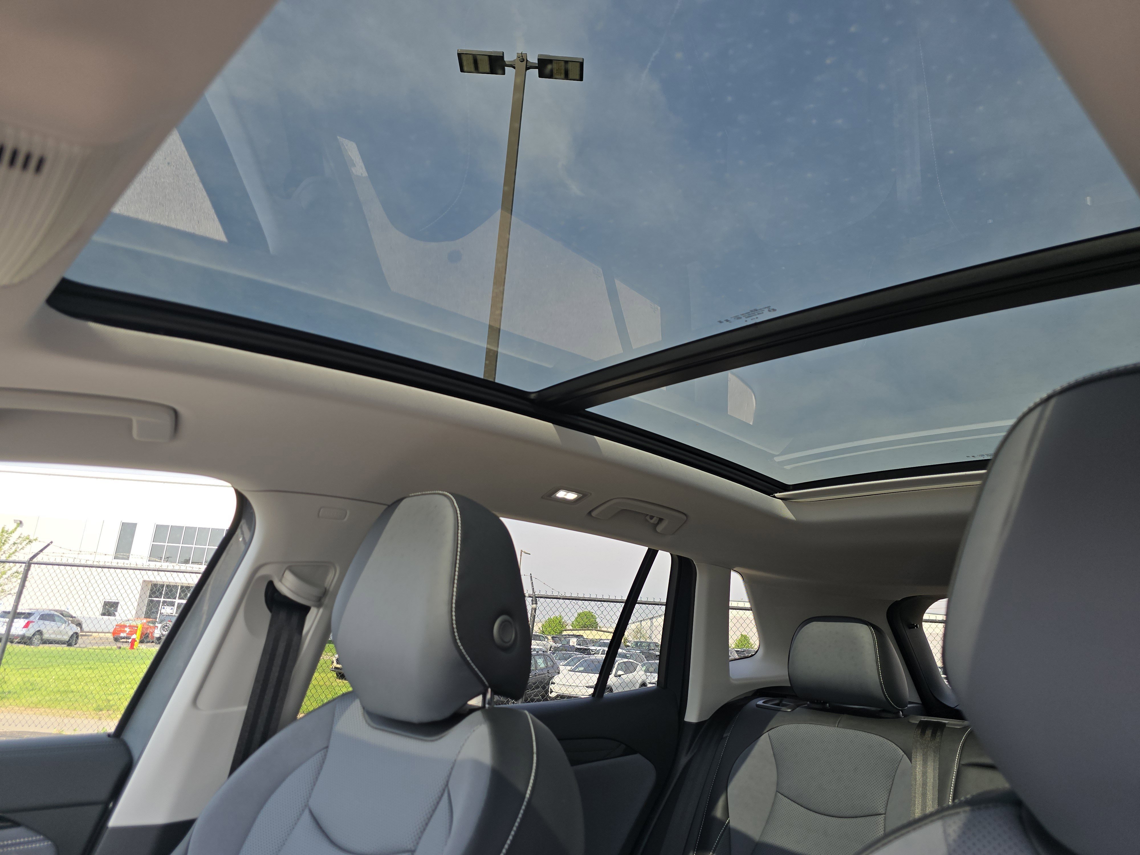 New 2026 Platinum Gray Metallic Volkswagen SE image 9