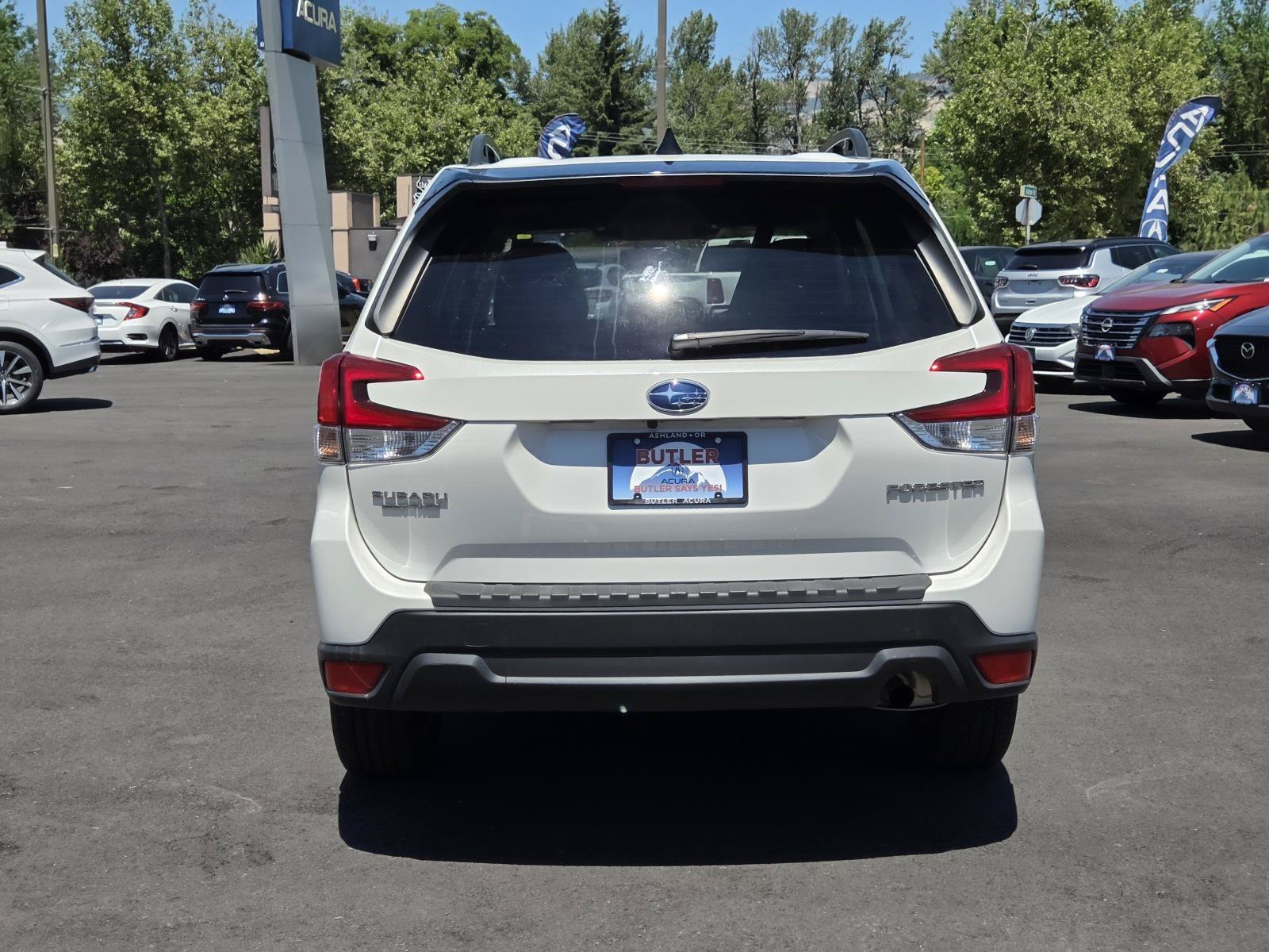 Used 2024 Crystal White Pearl Subaru Premium image 6