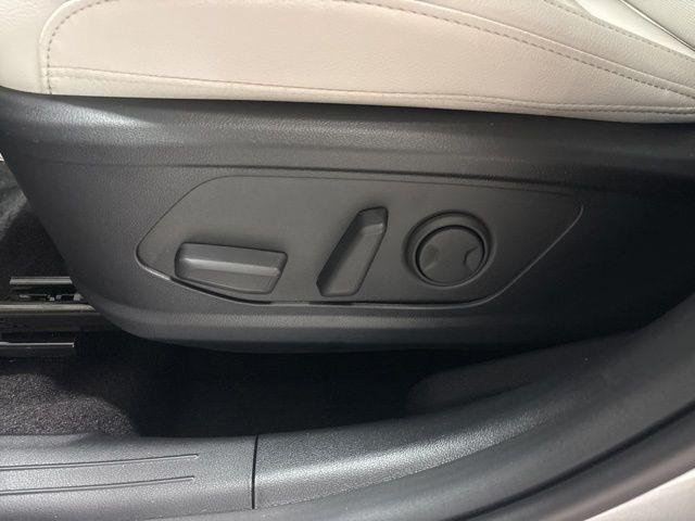New 2026 Silver Hyundai SEL AWD image 9