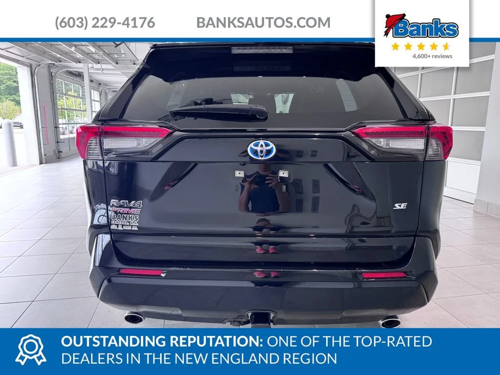 2024 Toyota RAV4 SE - Photo 7