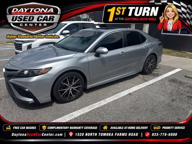 2024 Toyota Camry Hybrid SE