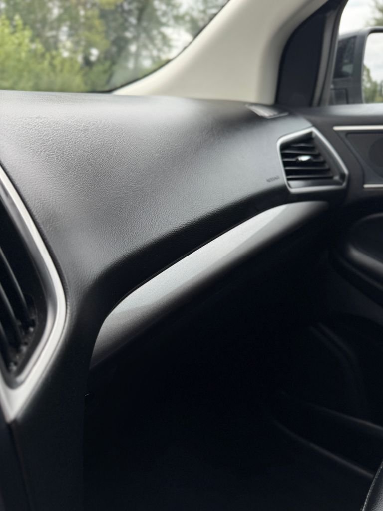 Used 2024 Black Metallic Ford SEL image 32