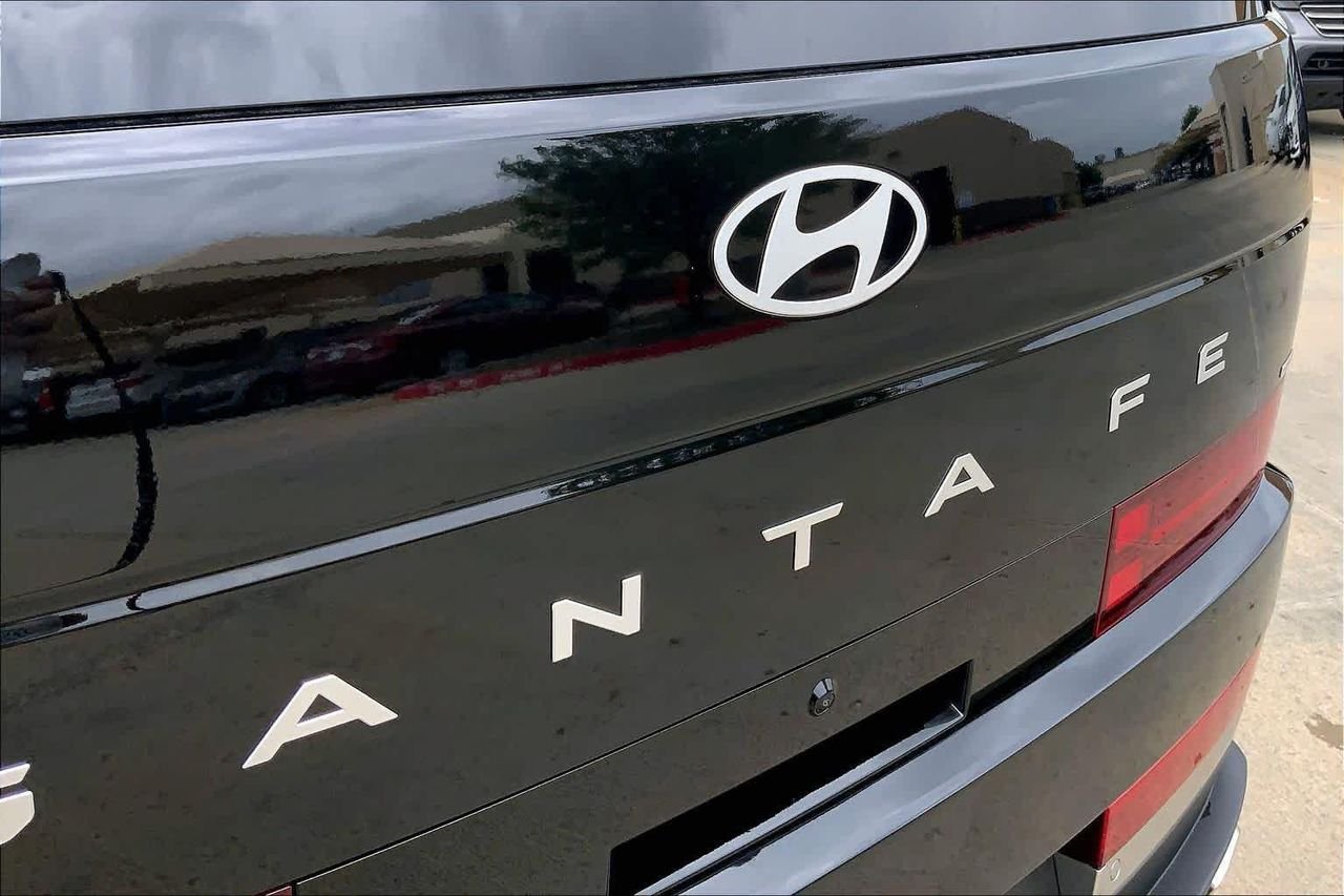 New 2026 Phantom Black Hyundai Limited AWD image 15