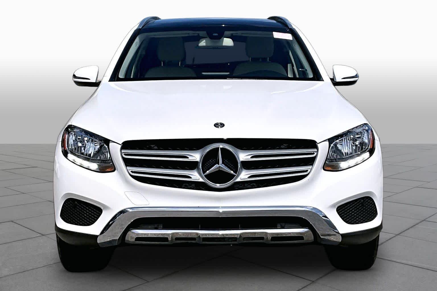 Used 2019 Polar White Mercedes-Benz GLC 300 image 4
