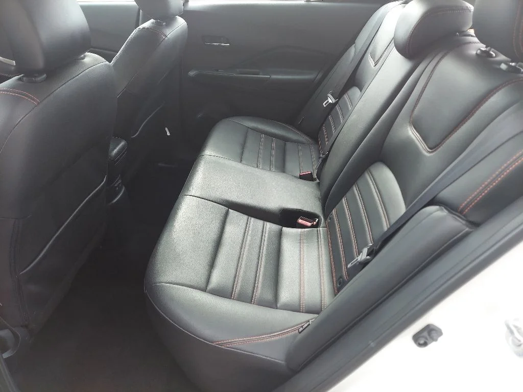 Certified Used 2020 White Nissan SR image 32