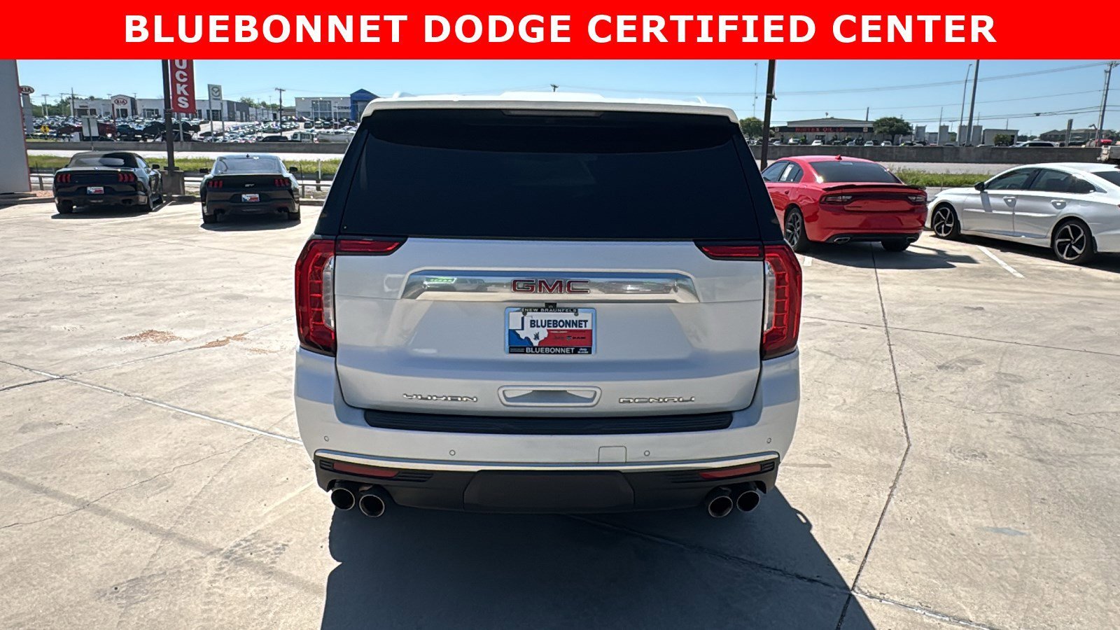 Certified Used 2022 White Frost Tricoat GMC Denali image 6