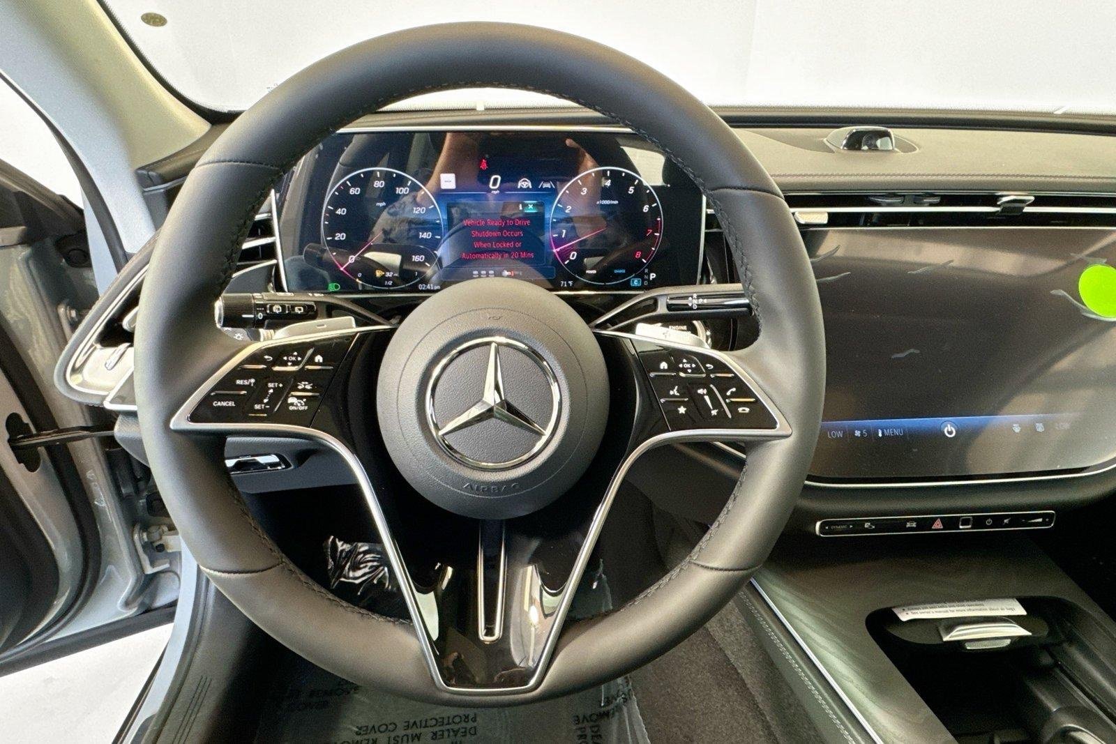 New 2026 Manufaktur Alpine Grey Mercedes-Benz E 450 image 11