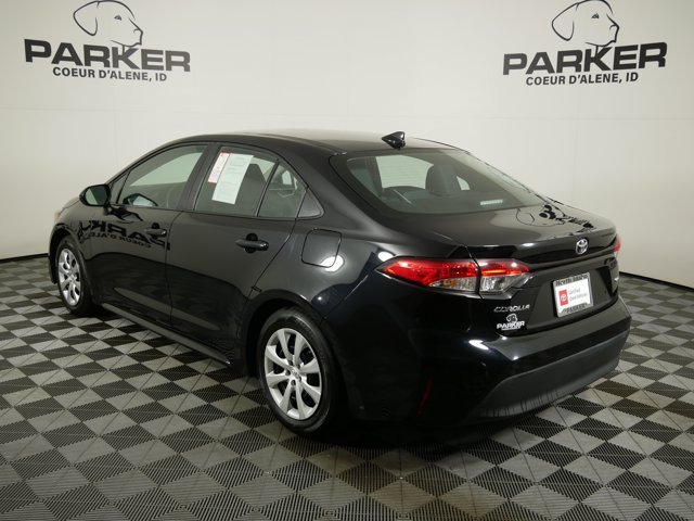 Used 2025 Midnight Black Metallic Toyota LE image 7