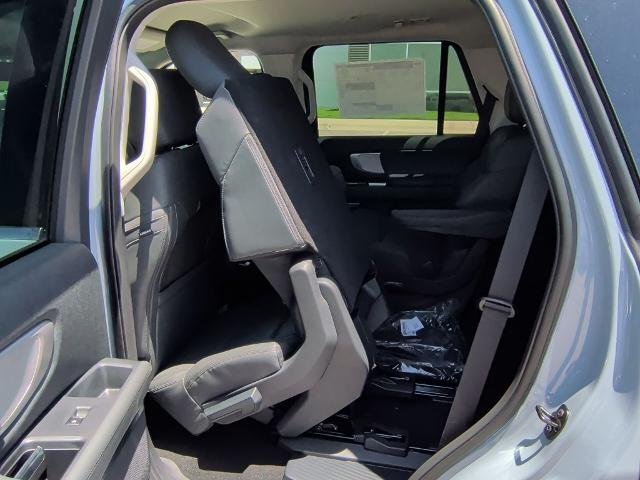 New 2027 Glacier Gray Metallic Tri-Coat Ford Active image 85