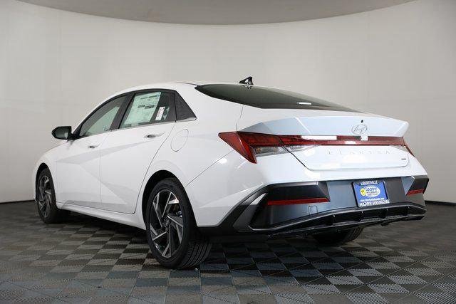 2025 Hyundai Elantra Limited - Photo 56