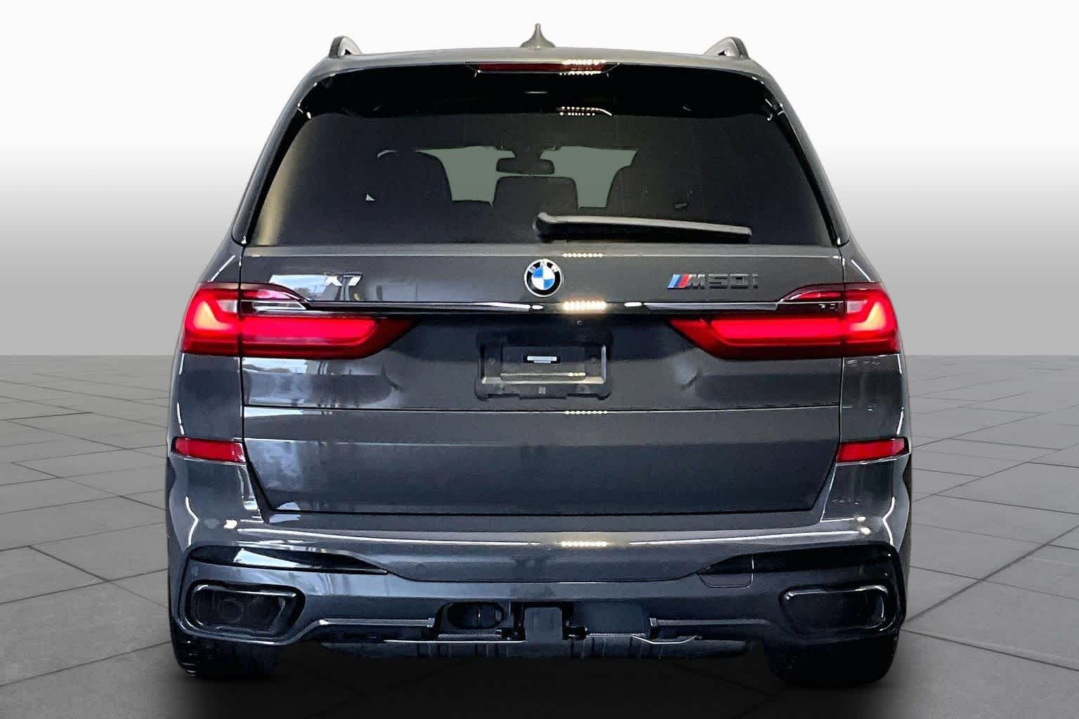 Used 2022 Dravit Grey Metallic BMW M50i image 4