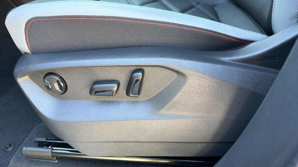 New 2026 Pure Gray Volkswagen Peak Edition image 15