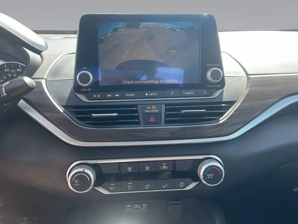 2025 Nissan Altima SV - Photo 20