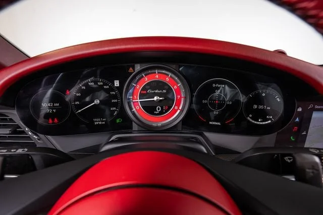 Used 2024 Chalk Porsche Turbo S image 32