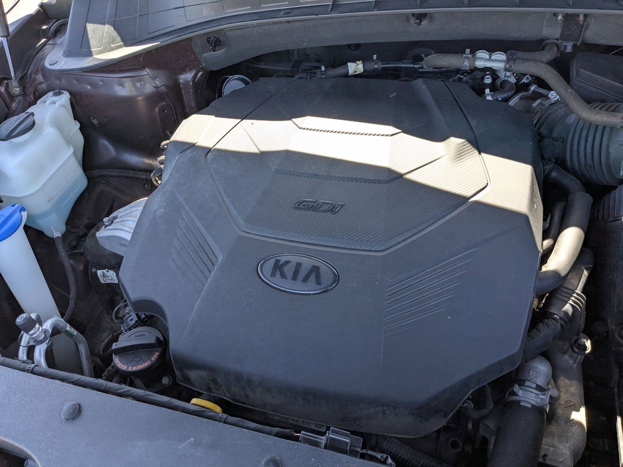 Used 2020 Sangria Kia LX V6 image 32