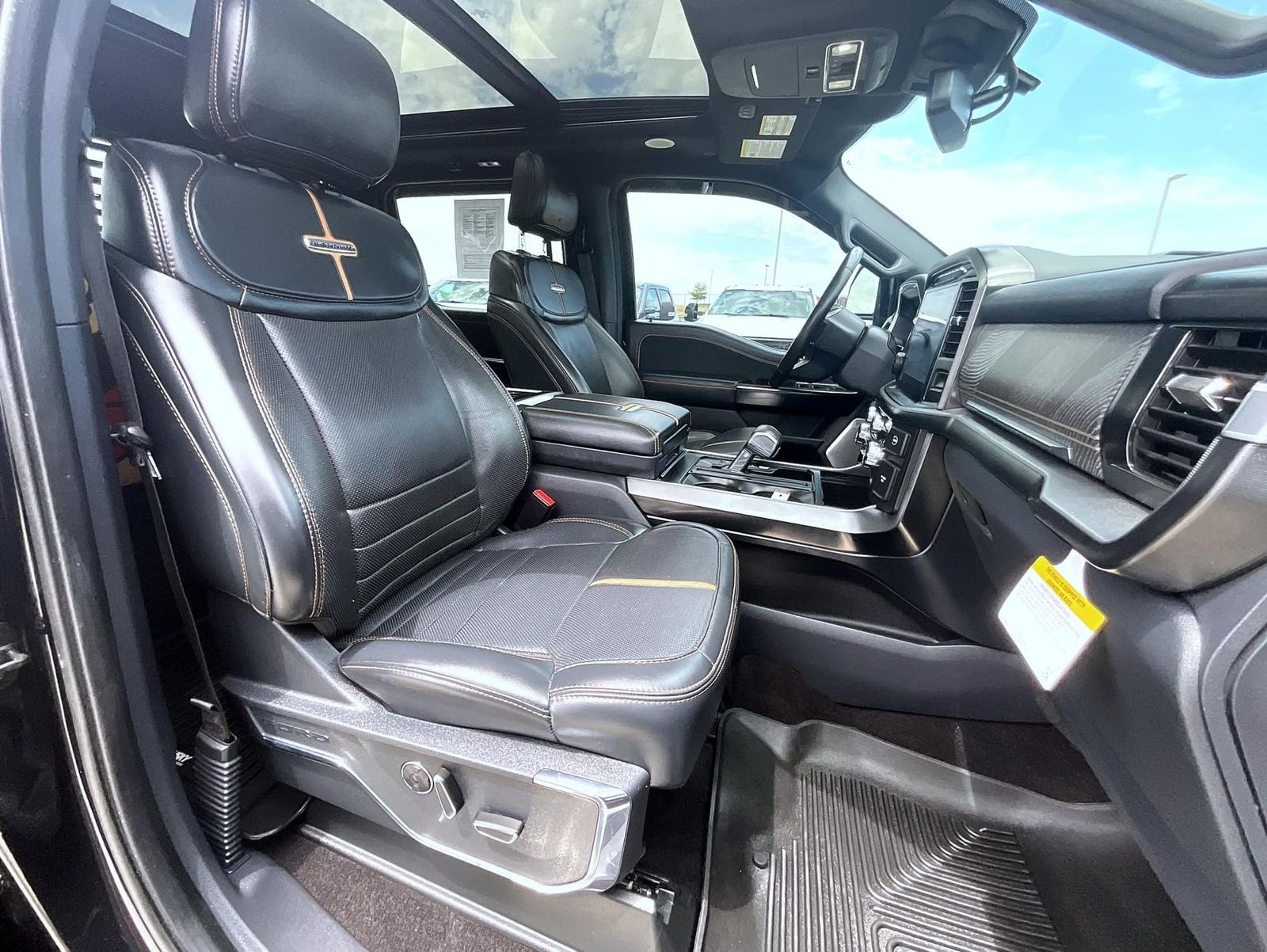 Used 2022 Black Ford Platinum image 16