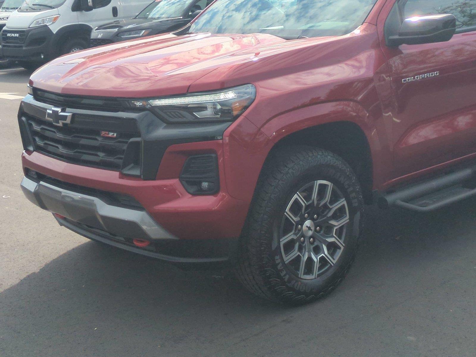 Used 2026 Radiant Red Tintcoat Chevrolet 4WD Z71 image 9