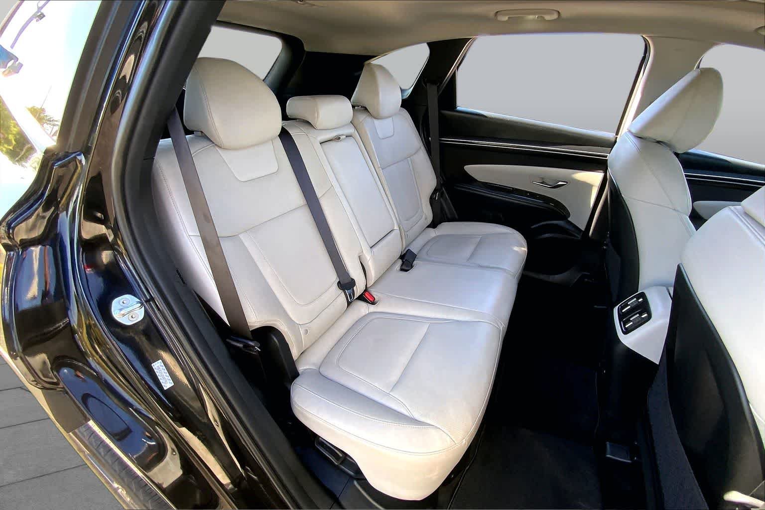 Used 2022 Phantom Black Hyundai Limited image 20