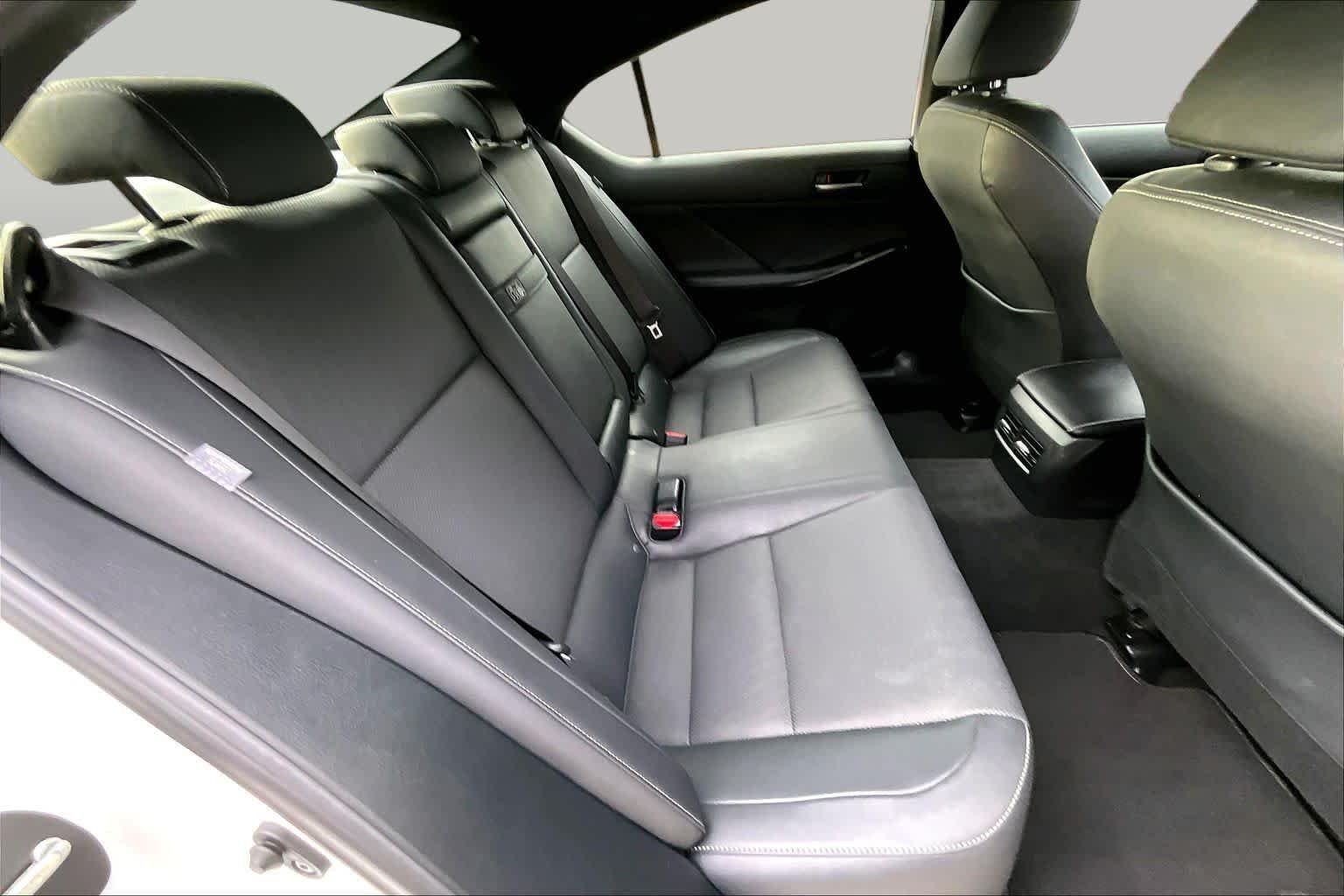 Used 2023 Eminent White Pearl Lexus  image 20