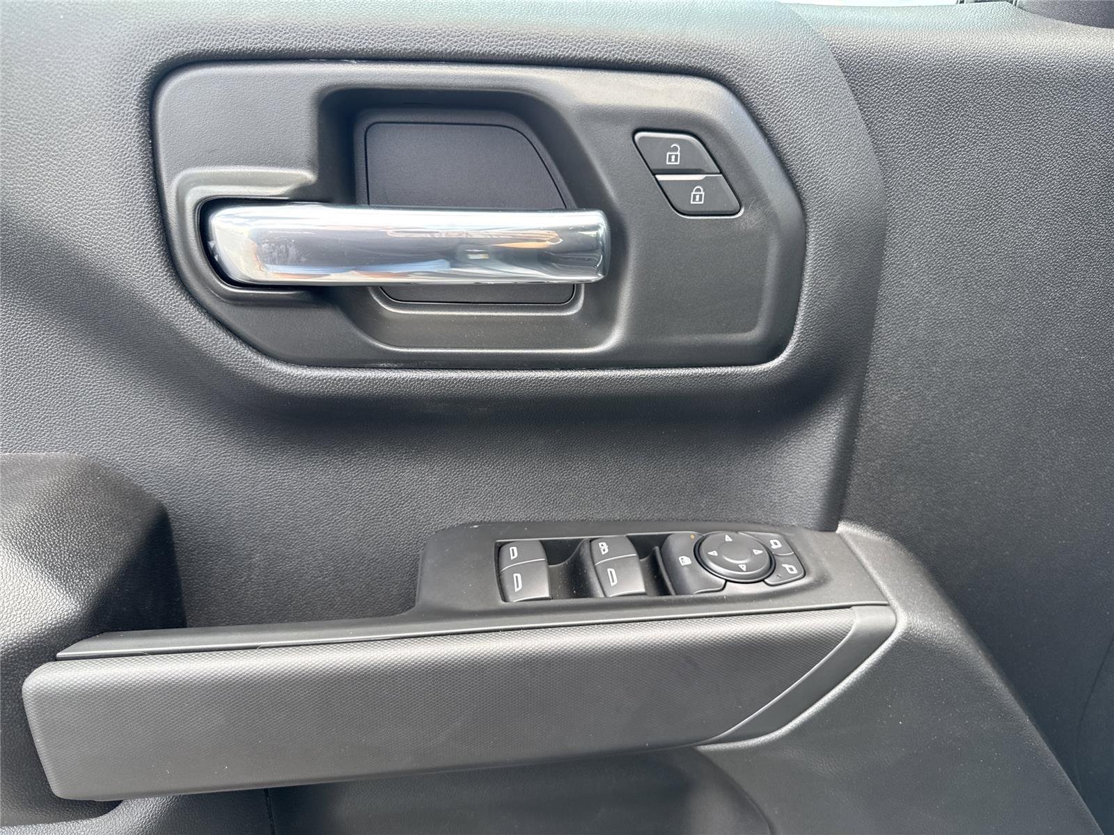 New 2026 Sterling Gray Metallic Chevrolet Custom Trail Boss image 31