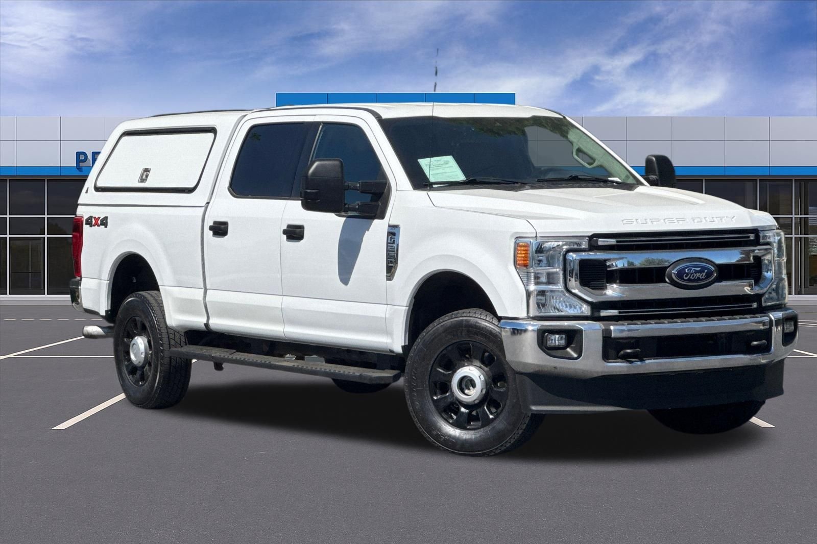 Used 2020 White Ford XLT image 2