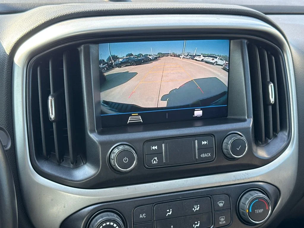 Used 2022 Blue Chevrolet LT image 24
