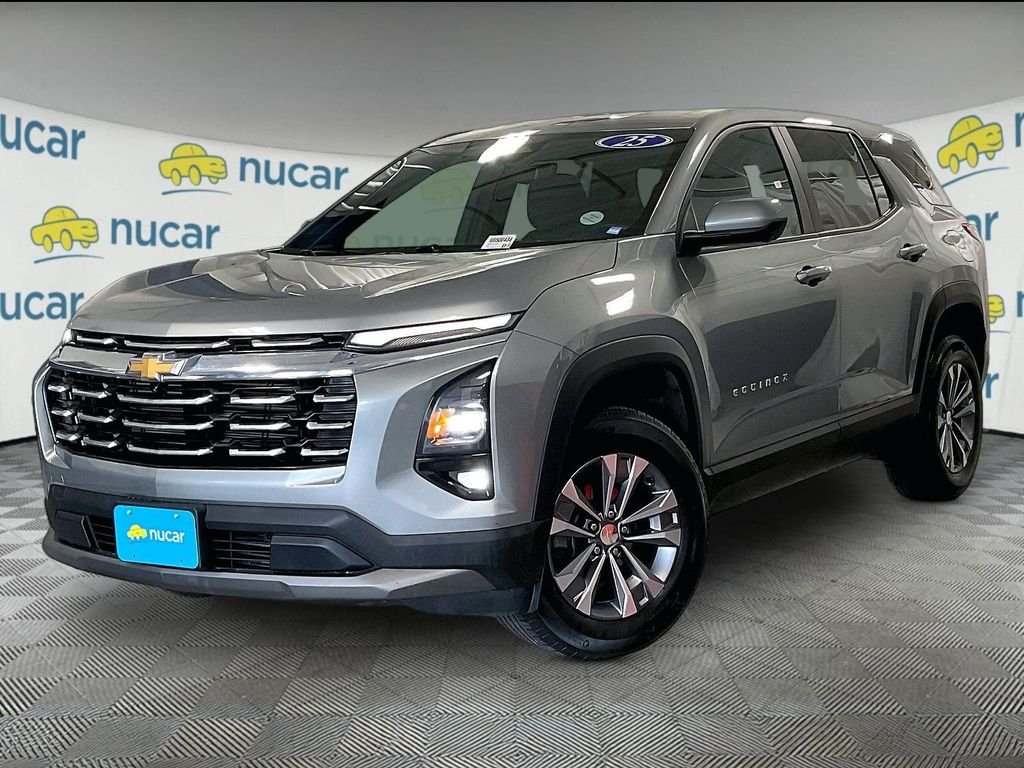 Used 2025 Sterling Gray Metallic Chevrolet LT image 3