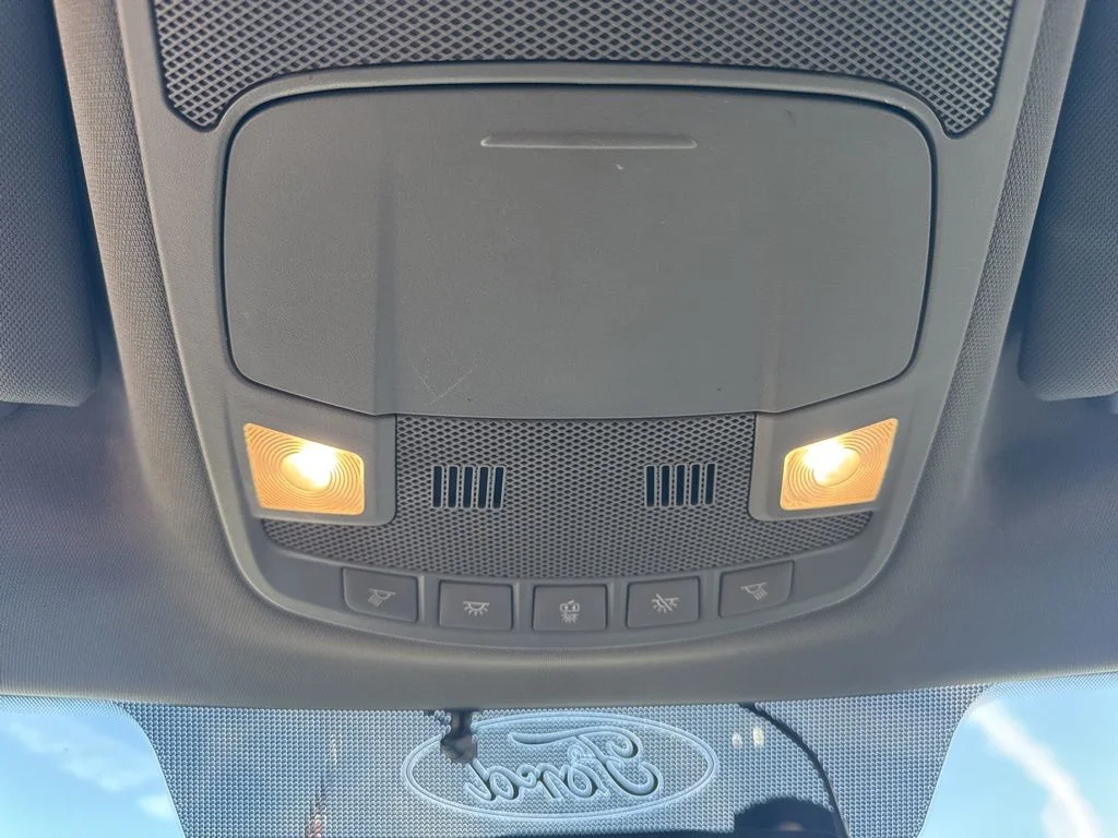 Used 2019 Magnetic Metallic Ford XLT image 30